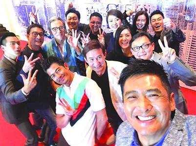 自拍狂魔发哥已上线[大金牙]
都拍摄于2016年7月《寒战2》上映宣传期，本片群