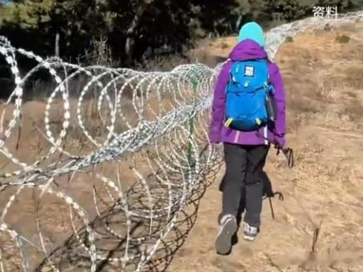 泰山疑被135公里刀片铁丝网围住网传泰山外围架设总长 135 公里刀片铁丝网，景
