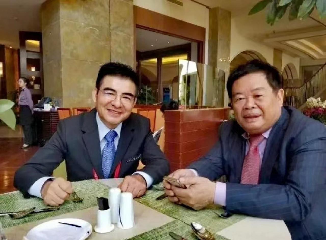 那年两位大善人在一起吃饭，你们猜最后谁来买单？陈光标 曹德旺