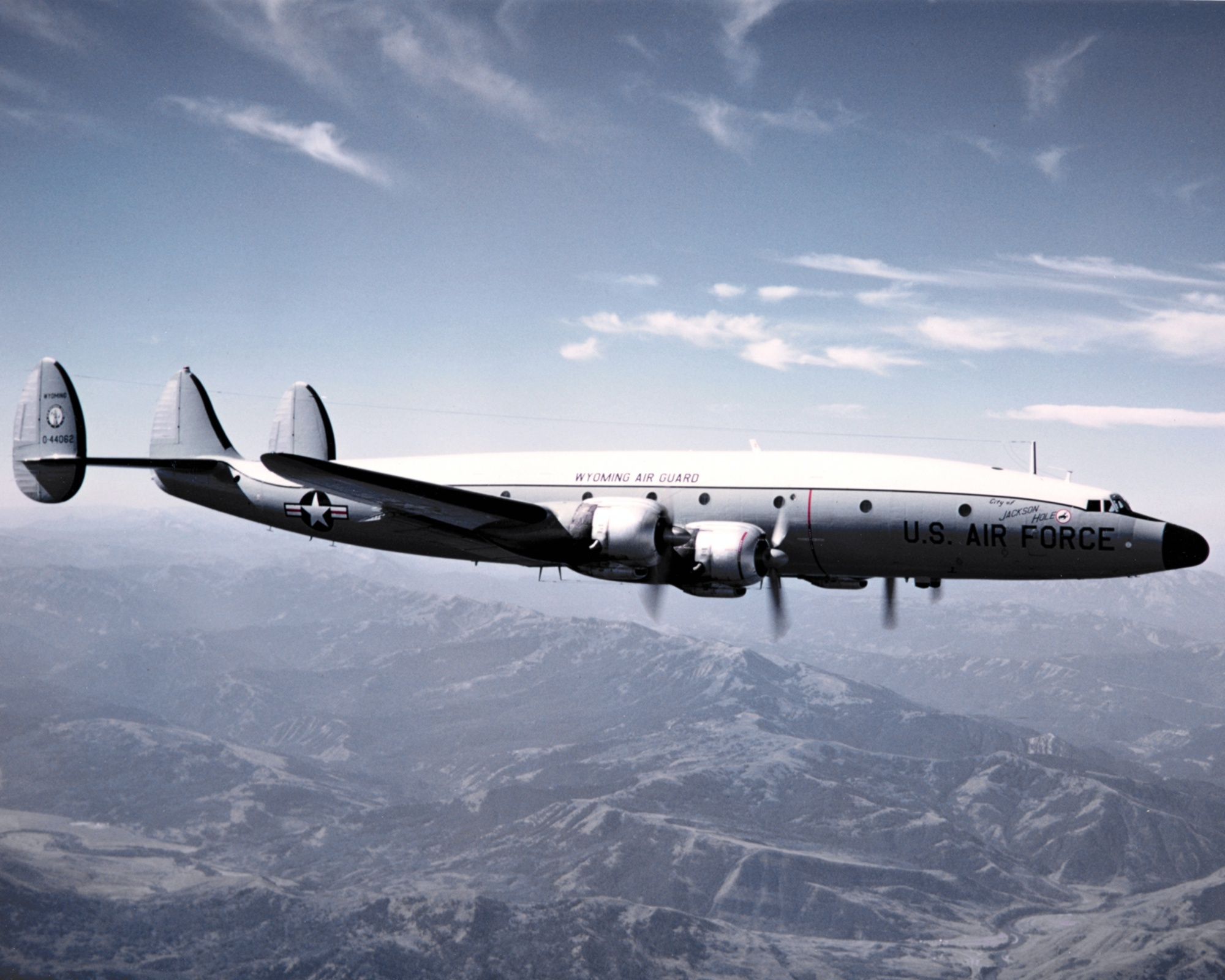 分享圖片：美國洛克希德L-1049/C-121“超星座”客機/運輸機 ​​​