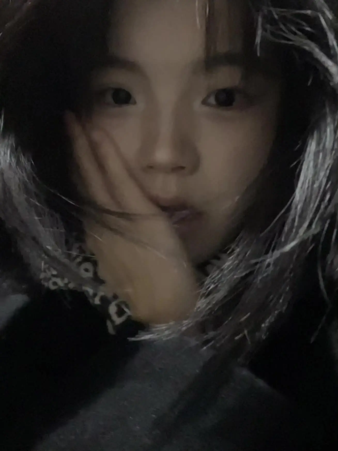 宝子们今天断播一天 今天身体有点不舒服所以今天休息啦