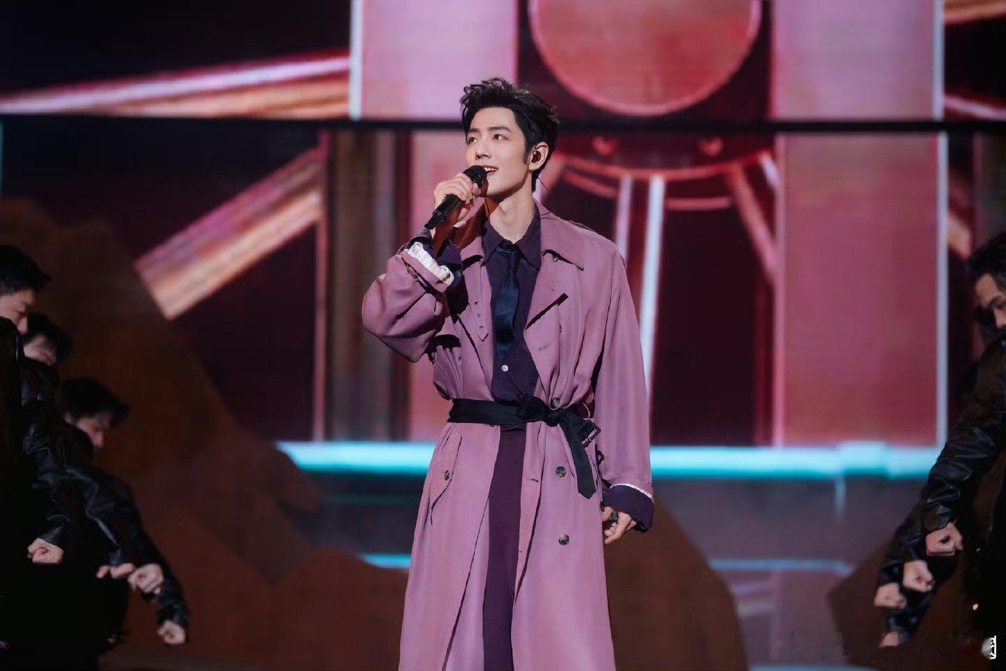 肖战或将参加网络视听盛典，又可以看到新舞台了！