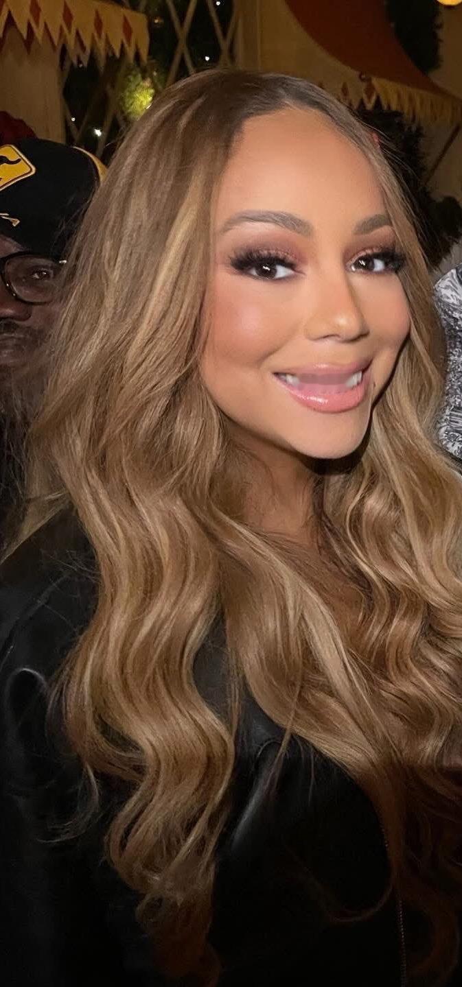 玛丽亚·凯莉（Mariah Carey）近日在Instagram上分享了一组新照