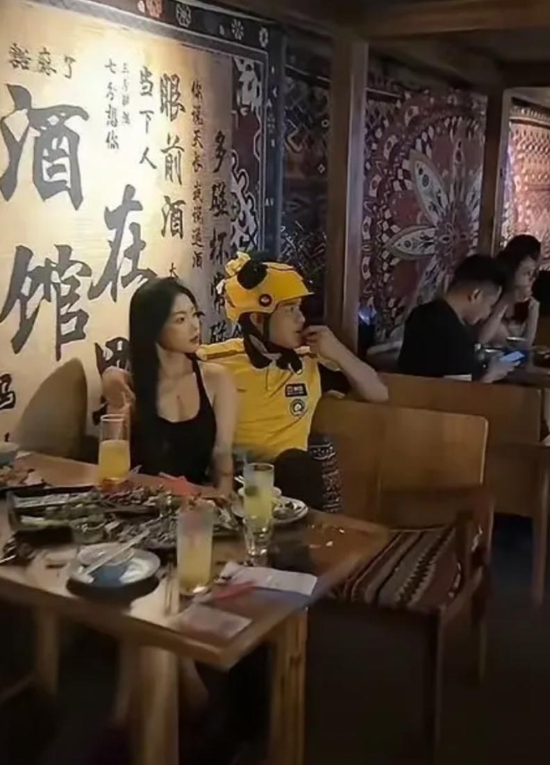 这就是行行出状元的真实案例
努力了就会有希望，不努力连希望都没有
加油吧，兄弟们