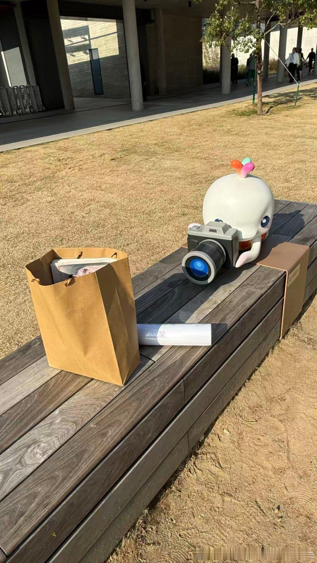 周深周深香港演唱会 找到啦！找到啦！！在人生地不熟的香港，竟然把丢失的物品全部找