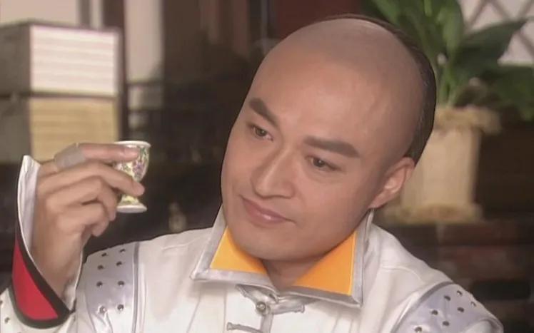 为什么说不要轻易扶养别人的孩子？多尔衮就是个例子。带满清入关，为满清立下汗马功劳