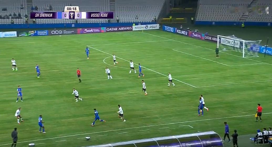 赛季结束了， 申花的阵容终于能够凑齐五外援的首发了！

亚冠继续，申花主场迎战神