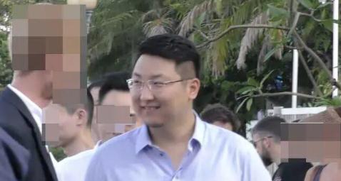 美国检方说他是太子集团“2号共谋”，财政部却不敢动他，是证据不够硬，还是留着他有