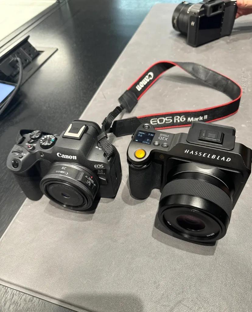 第一次觉得带佳能出去有点丢脸
我到现在为止，很喜欢佳能，色彩很柔和，今天去万象城