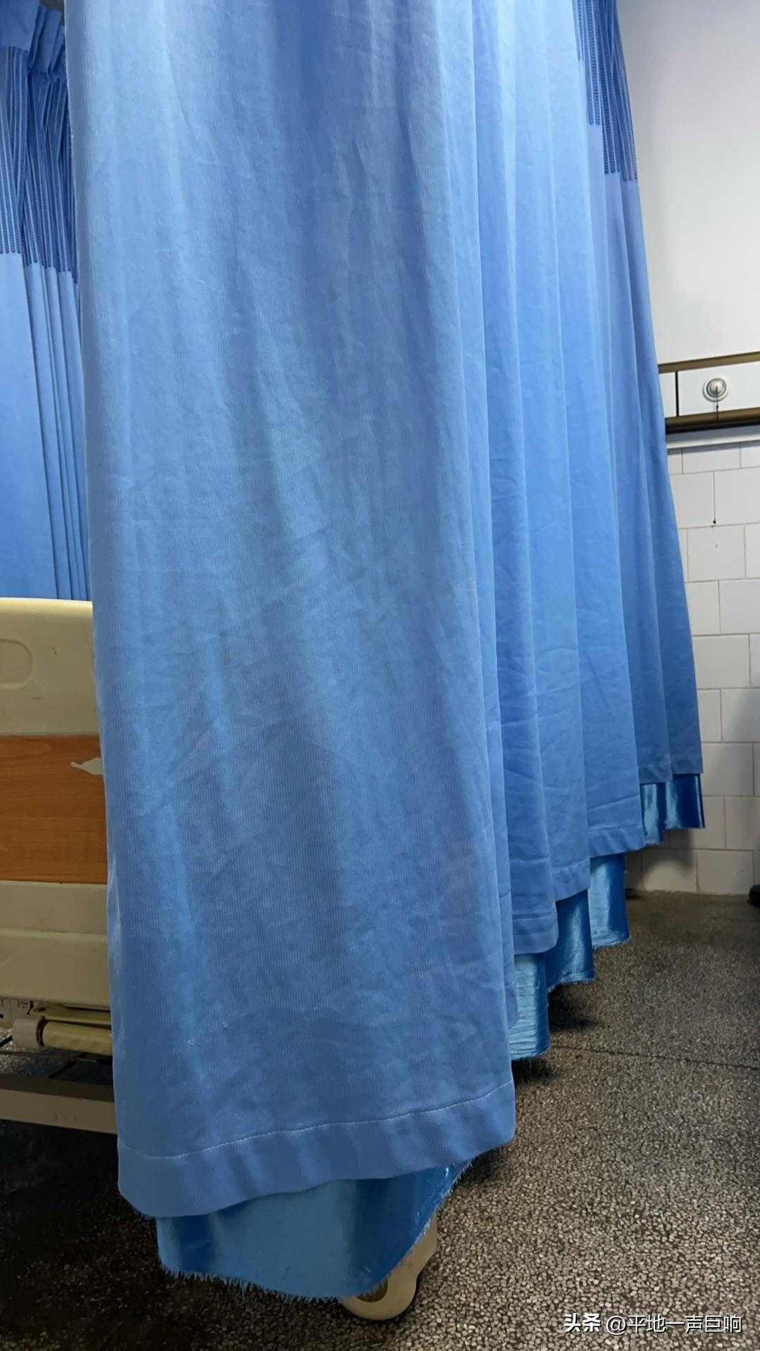 现在养孩子和以前养孩子有什么区别吗？

感觉本质上应该区别都不大。

富人养孩子