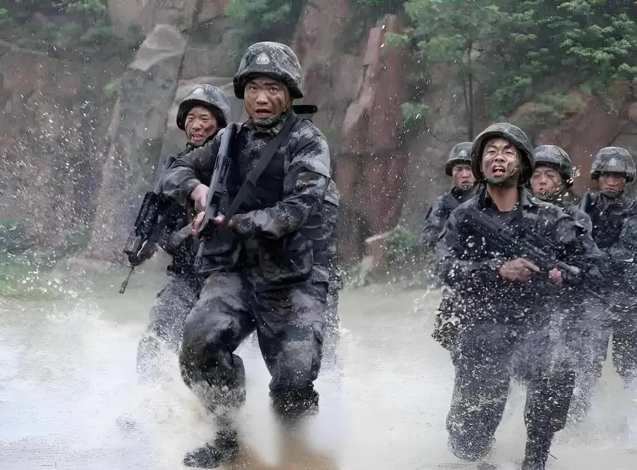 军营锻造的公务员“核心技能”


当兵练的本事，和基层公务员需求简直天吻地合！