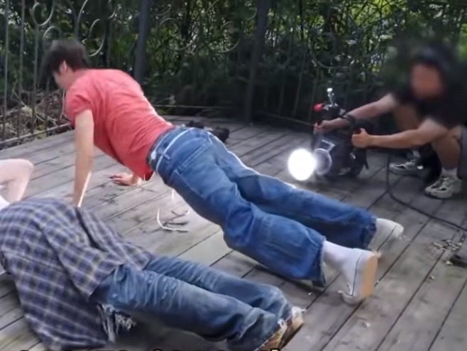 细腰翘臀大长腿 好美丽的身材曲线 ​​​