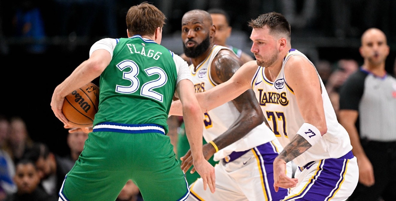 今日复盘  G44vs独行侠 回家之战1.这场球的主动权其实始终掌握在湖人手中。