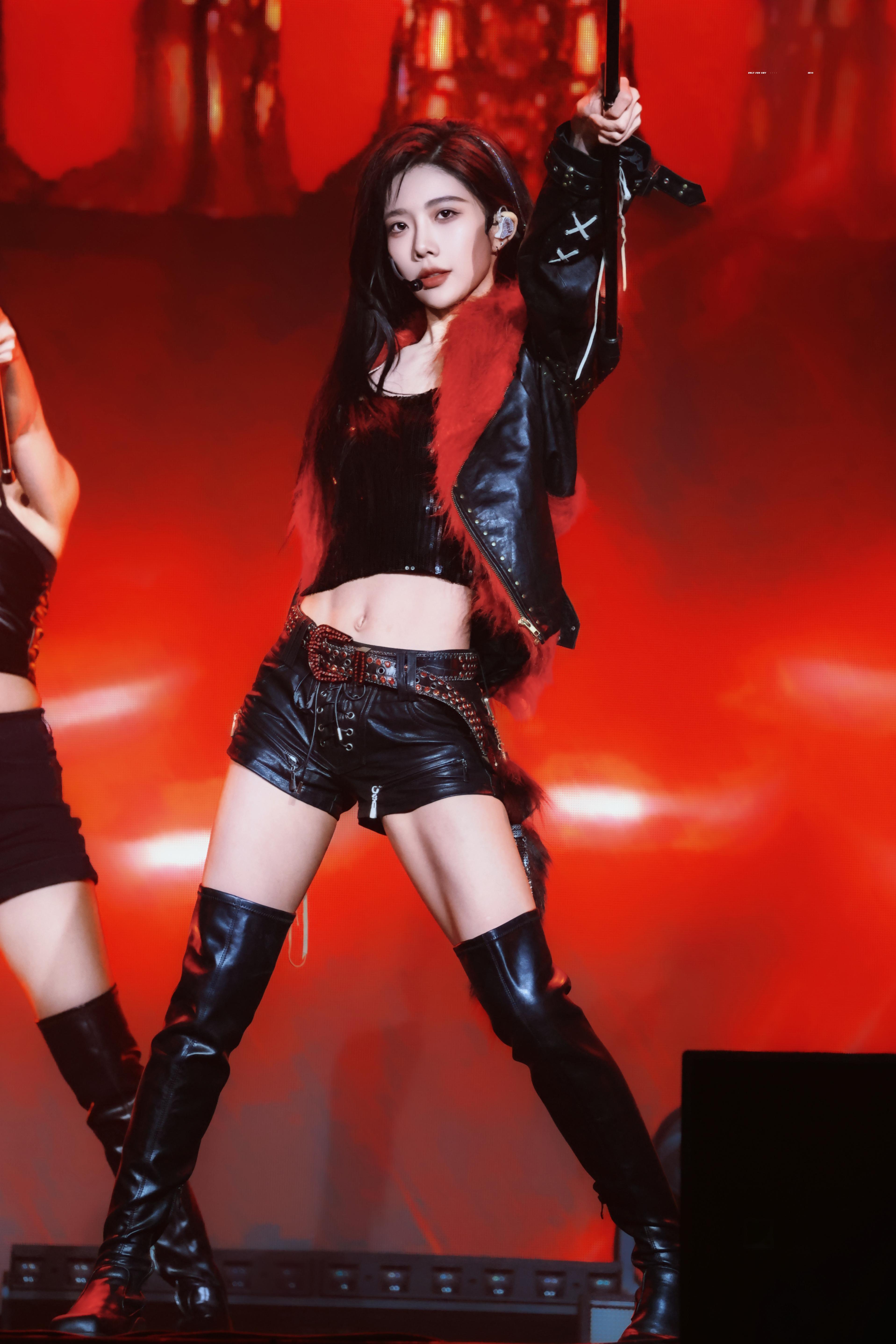 【沈梦瑶】大腿和大臂 腹肌已觉醒 