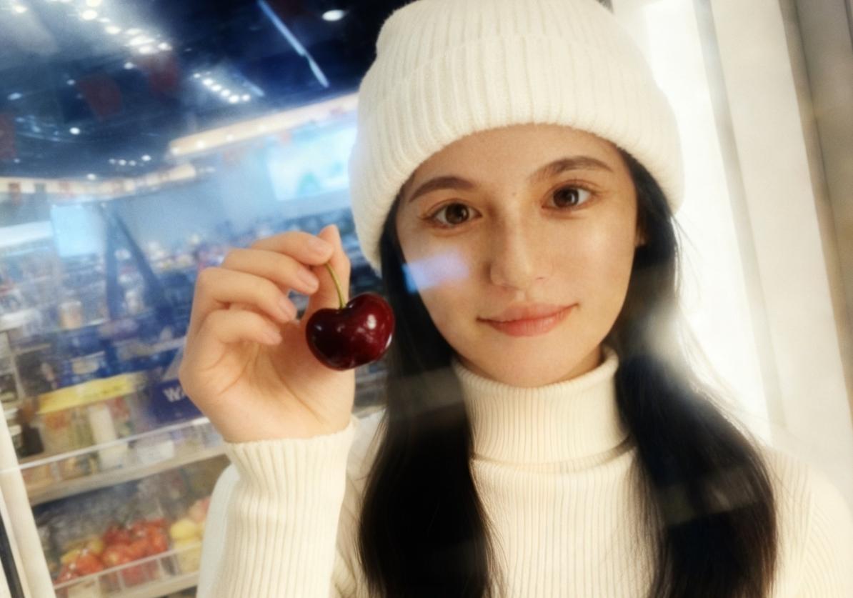 车厘子是樱桃吗？
它俩是同一种东西吗？
我一直都分不清楚。

昨晚逛超市，看到很