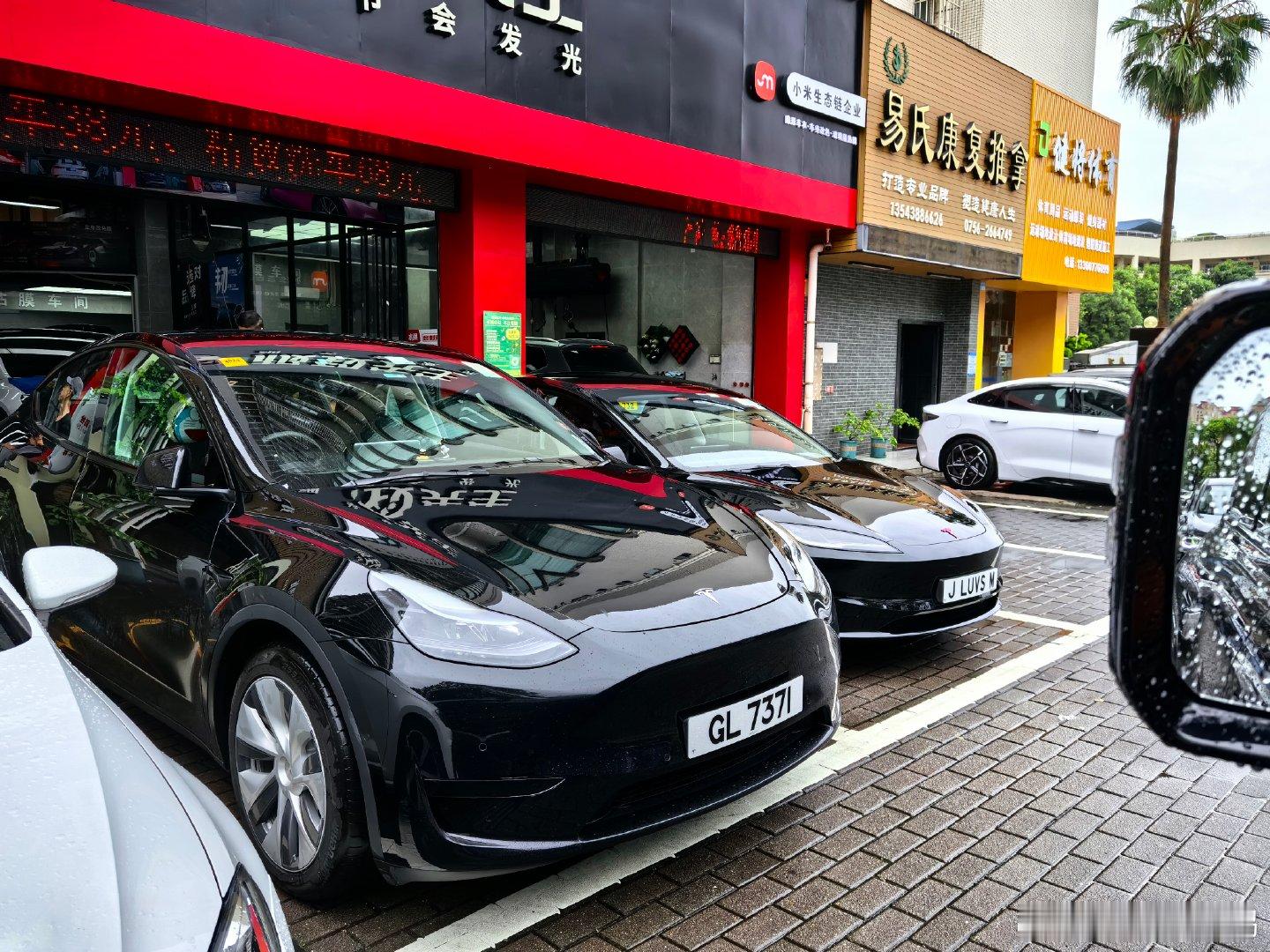 珠海汽车服务业的现状：香港车成了绝对主力客户[笑而不语]…而且，香港车并不都是洋