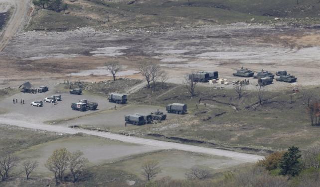 日本下场抢军工生意，其实一点都不意外，日韩媒体集体疯狂吹捧：韩国的军工好日子到头