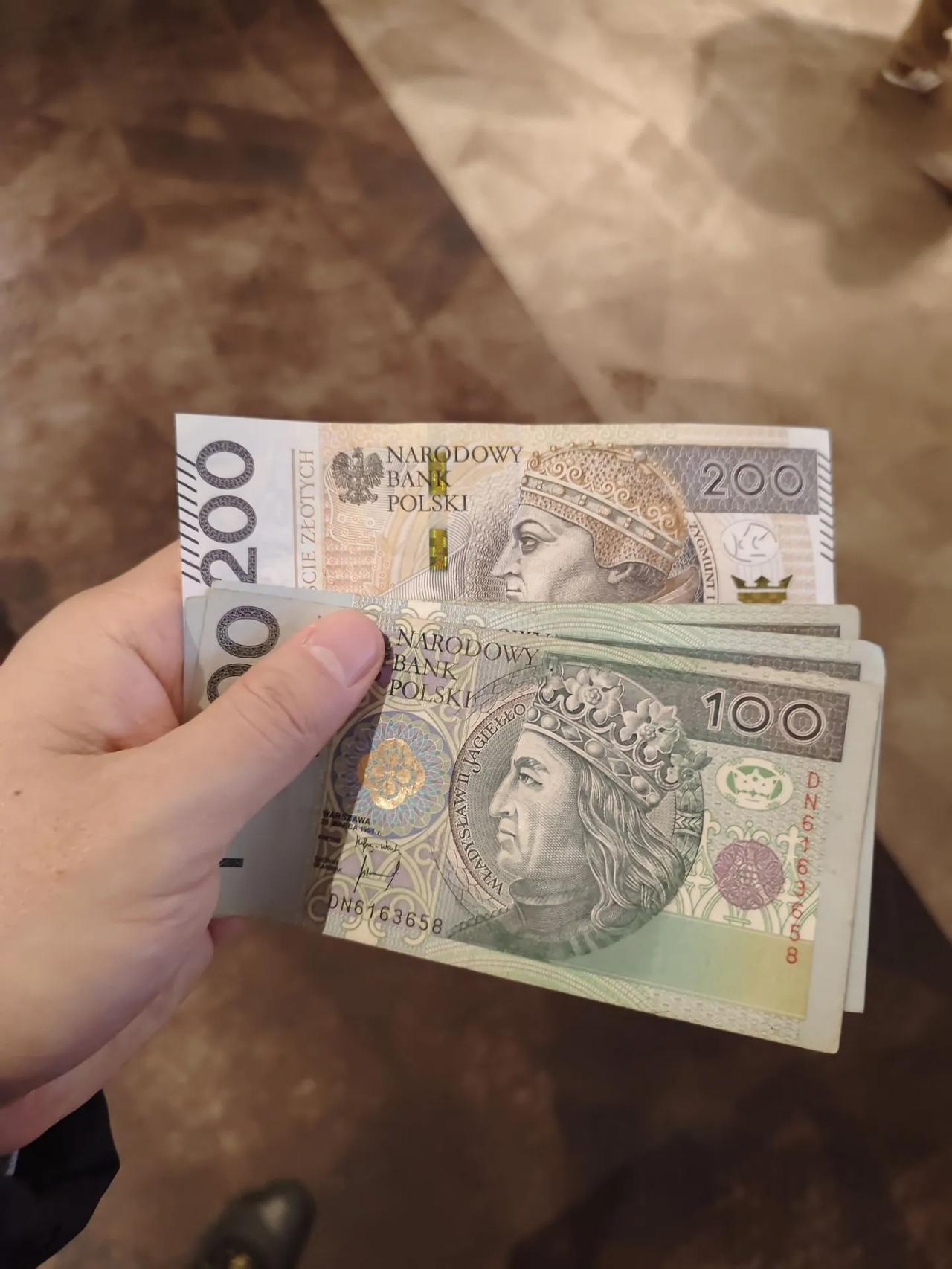 对于我这爱吃喝玩乐的人来说，不管国内还是国外出差必须得安排时间打卡一下当地的景点