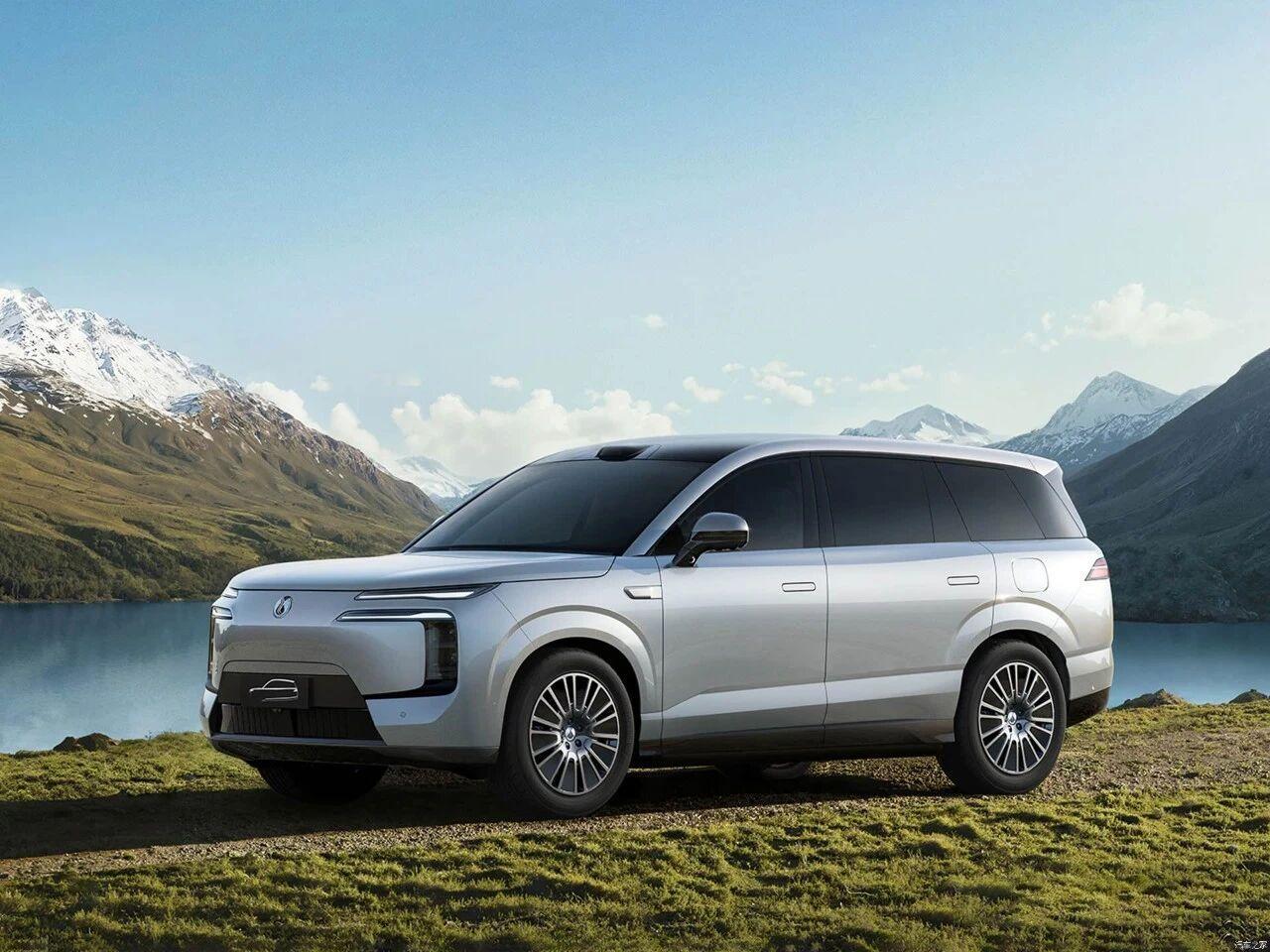 2025年汽车以旧换新补贴申请量突破1000万份。这个数字背后，是一场席卷全国的