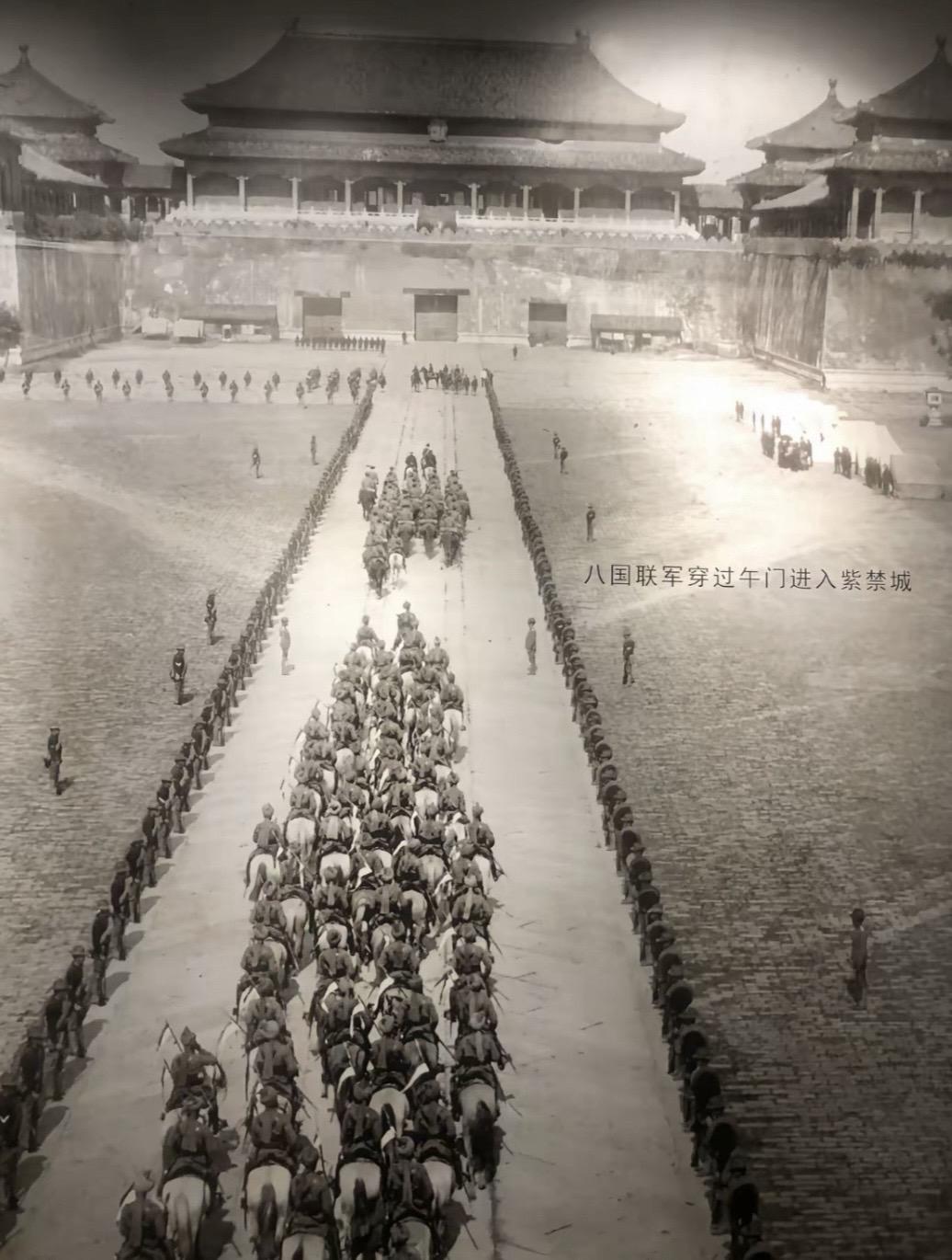 为什么我的眼里常含泪水，因为我对这片土地爱的深沉 致敬英雄