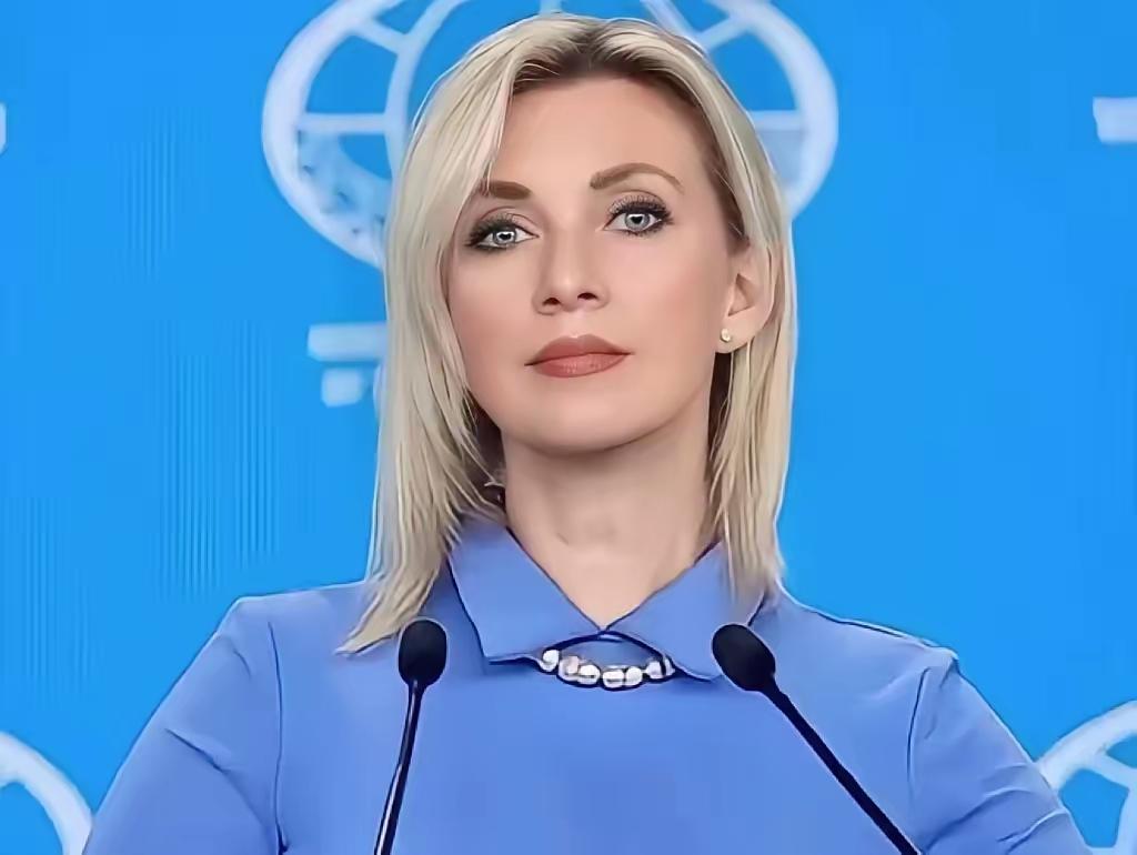 俄罗斯这次是真不装了。
扎哈罗娃直接放话：乌克兰境内的西方军事设施、仓库，全是俄