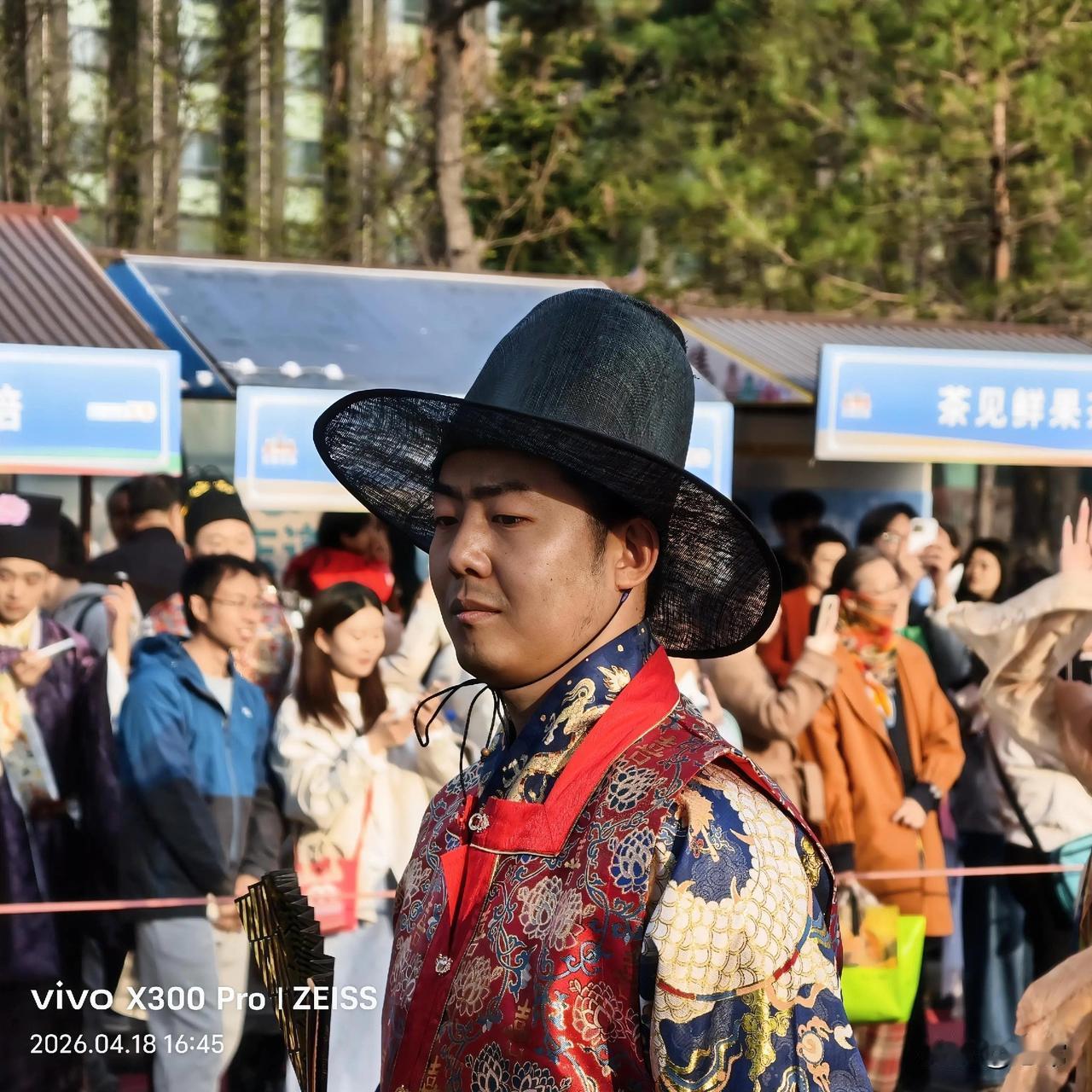 4月18日，19日两天长春新民大街又开启步行街模式啦。

每天下午（15点至20