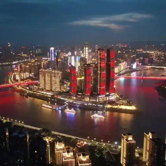 《沉浸式感受重庆母城亮灯的震撼景象》播放量：2116作者：难相遇网页链接