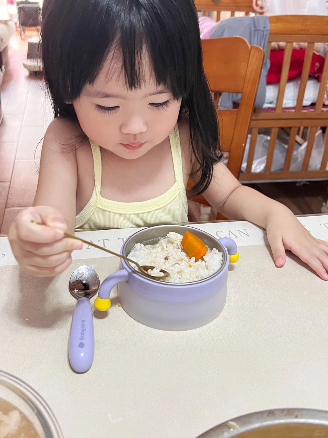 宝宝两个多月了，听说5月龄的时候要加辅食了，我现在就开始囤货了，感觉自...
