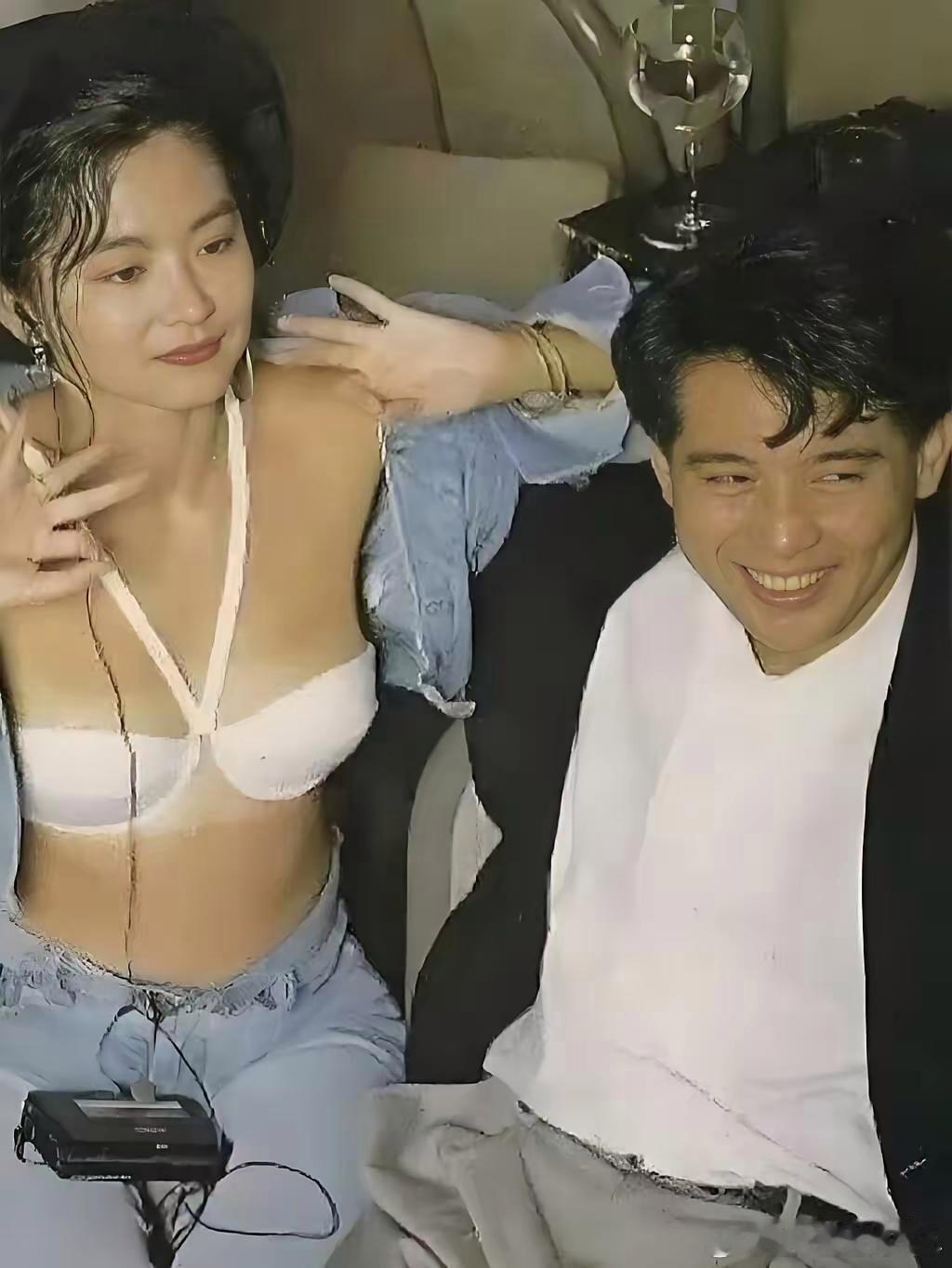 没想到，在那个年代，林青霞就如此开放了。 