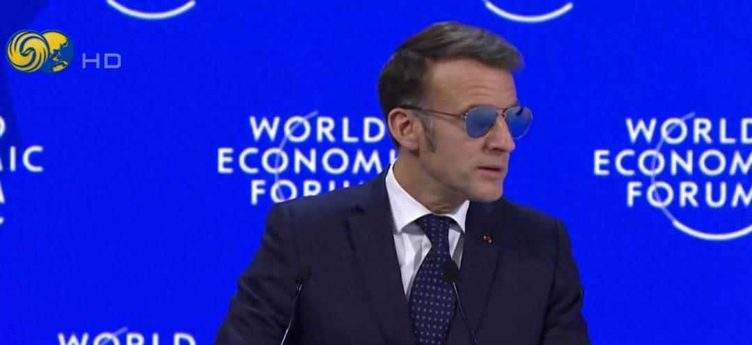 [太阳]马克龙说“世界正朝着一个没有规则的方向发展……唯一重要的法律就是强者生存