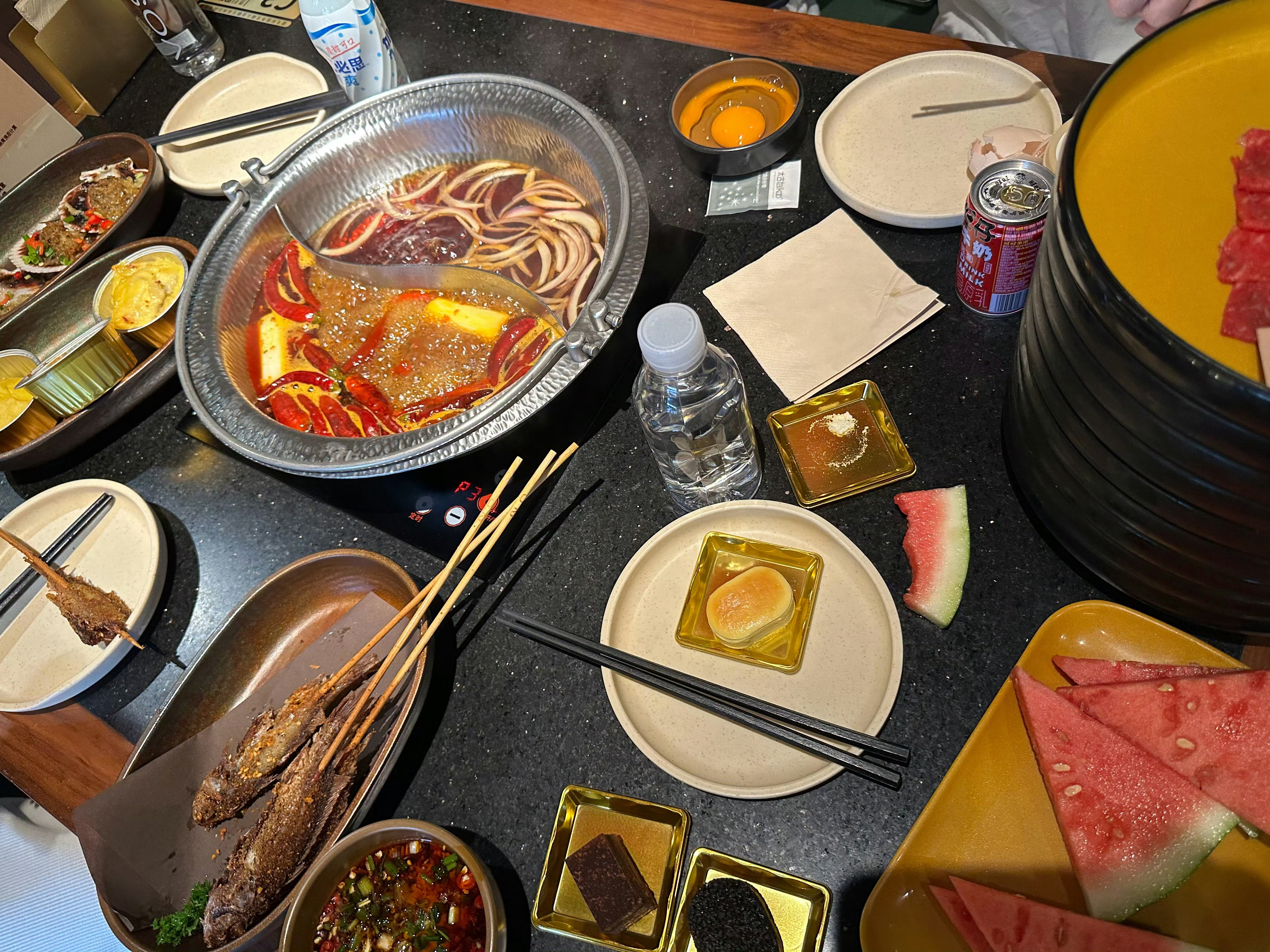 猜猜吃了几盘肉