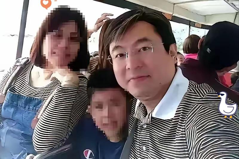 悄无声息举家迁居大陆。
网传台湾宜兰县议会的秘书黄毓恒，没有发布会，没有公开声明