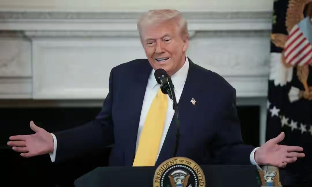 特朗普出绝招了
他竟然要给美国的新生儿每人发1000美元的股票
 
这操作真是让