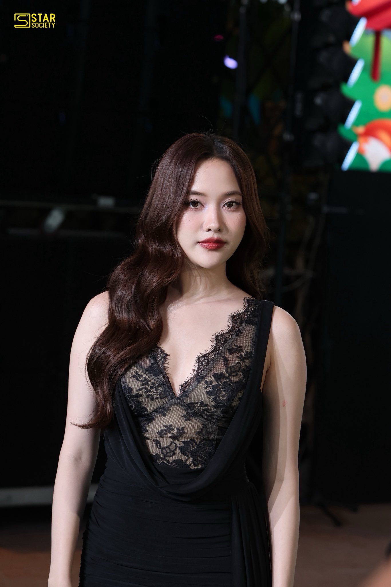 260821 FREEN AT THE HAPPITAT OPENING 新闻图