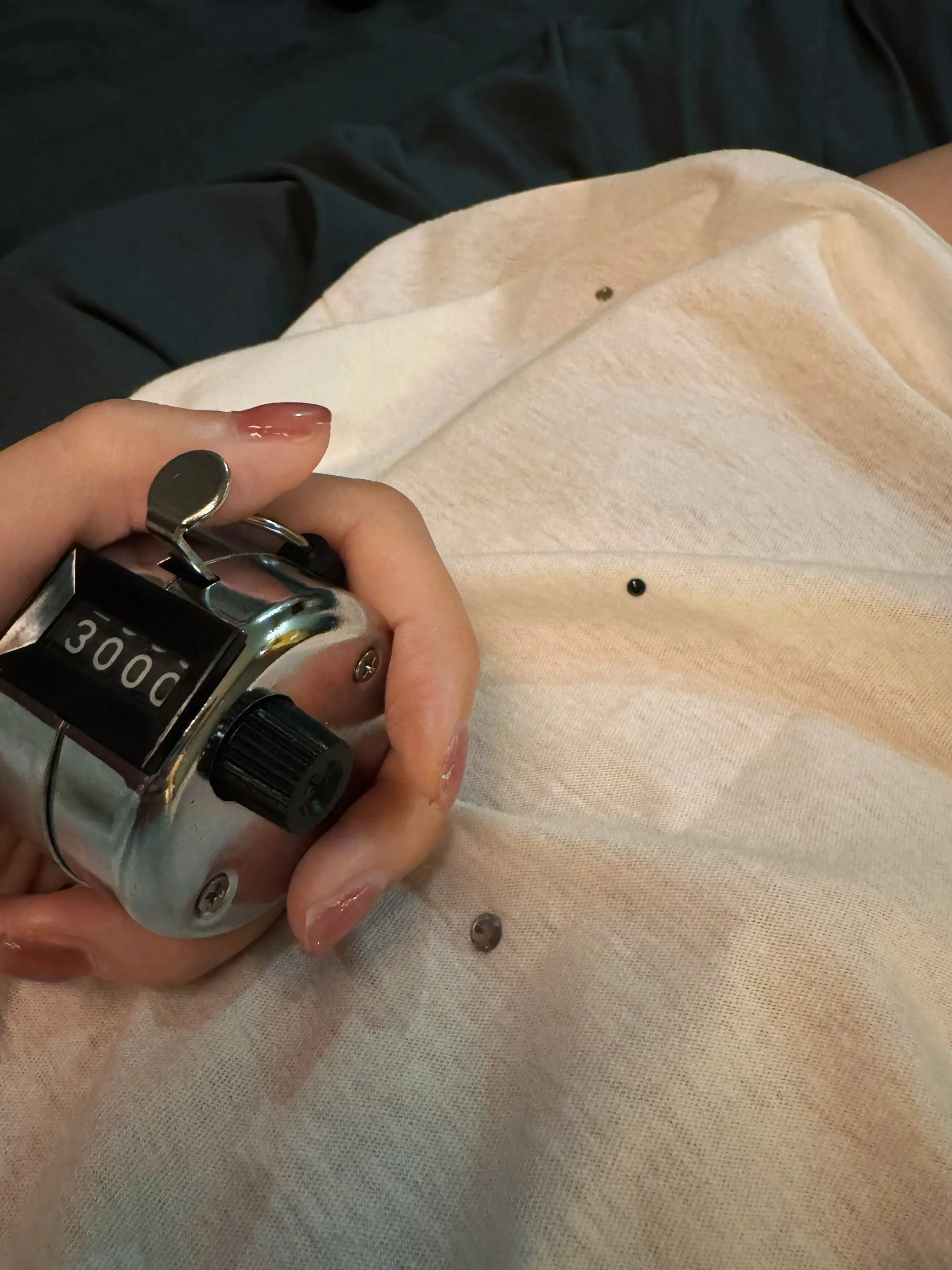 🌙亮也没用……不入局 不期待认可 不需要夸奖 不怕否定 不受他人评价...