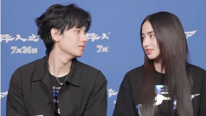 一个26岁，一个23岁，真正的金童玉女～恋爱很甜，青春正好！#胡先煦# #李宛妲#