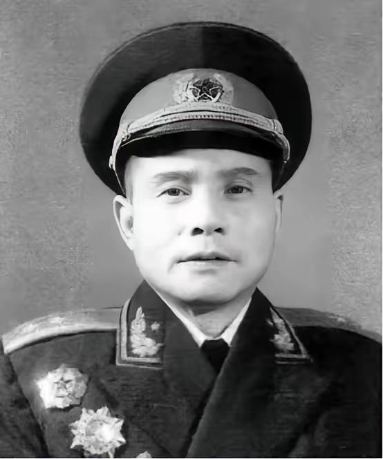 董存瑞19岁牺牲后，妻子守丧三年后改嫁，家人得到开国中将的照顾。1994年，北京