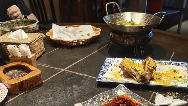 球打到这个阶段，想3:0赢，可能性很小。
这话说得很轻。但每个字都带着一声叹息。