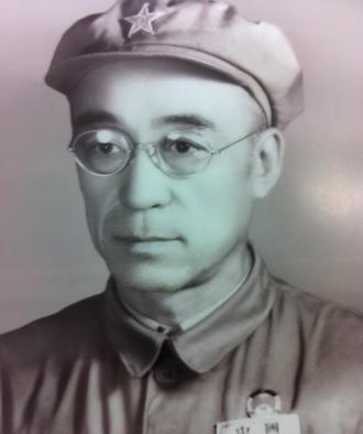 1947年国军中将司令给毛主席写信：我一个人起义，你们收不收？
赵寿山是陕西户县