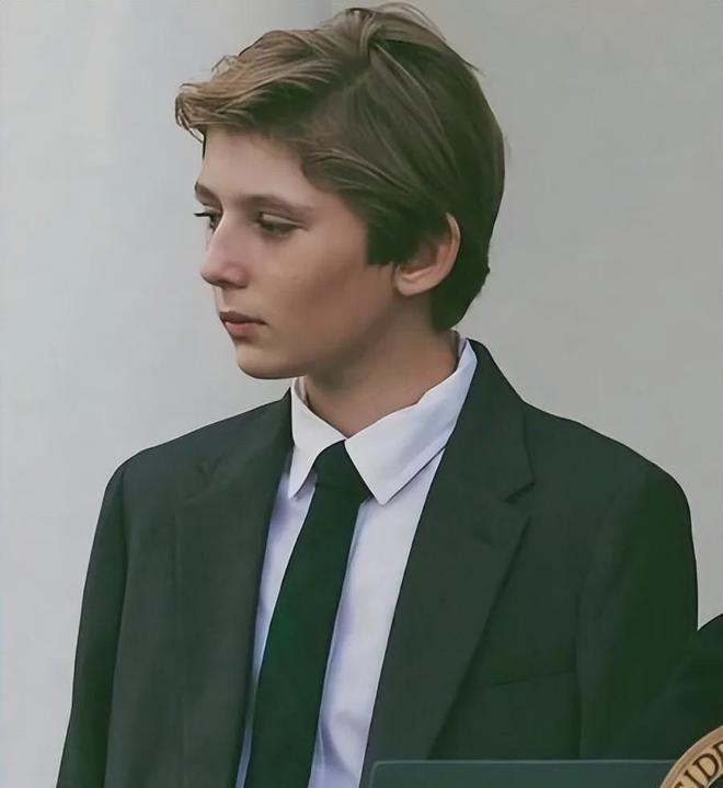 真的越看越心寒！同样是19岁的美国少年，命运却隔着一道跨不过的阶层鸿沟，把美国所