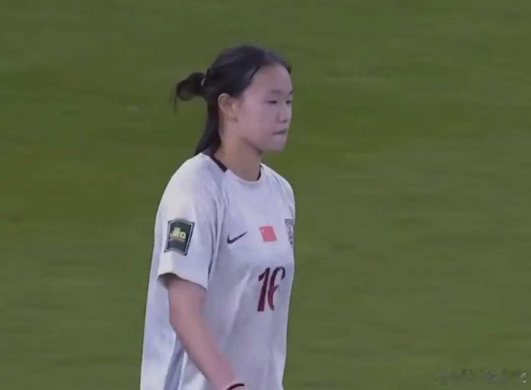 U20女足李晨语：我最后的点球造成全队晋级希望破灭，对不起北京时间9月17日凌晨