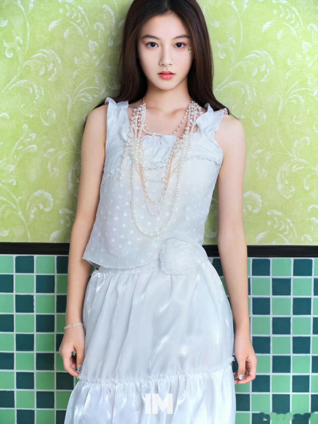 10花开始了  （长得漂亮就是播剧以外还有关注度）七七饭撒