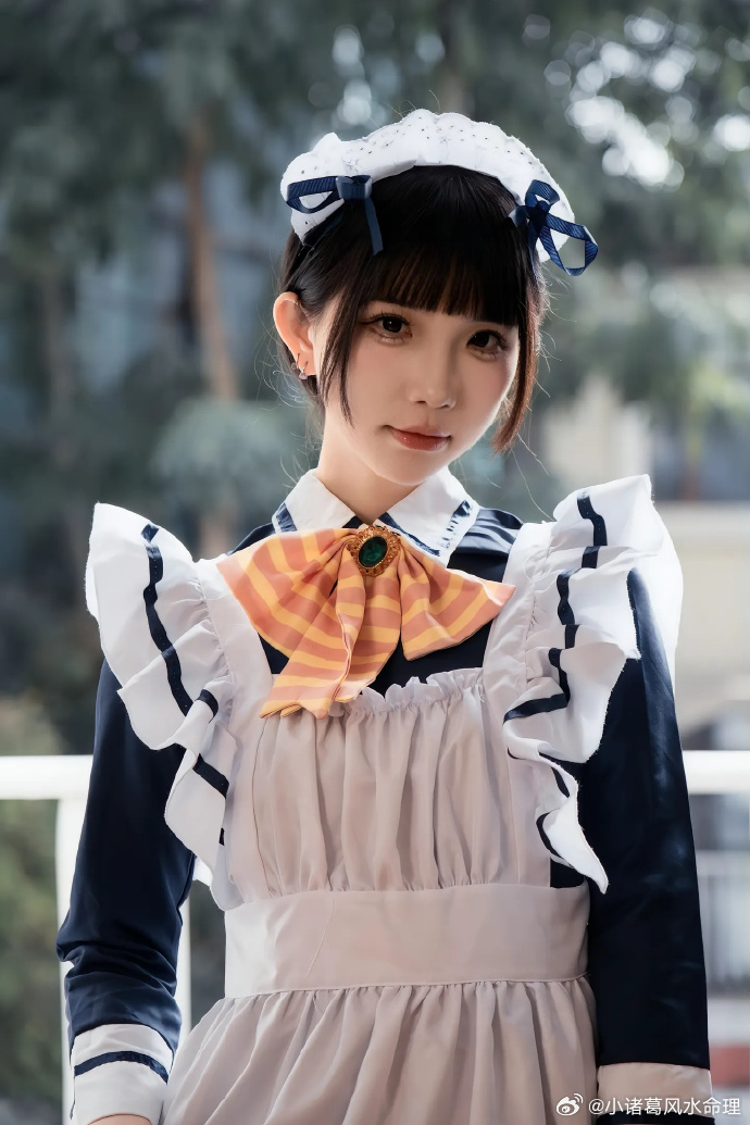 属龙人属鸡人注定的缘分是属龙人。在十二生肖当中，辰龙与酉鸡有着六合的关系，彼此之