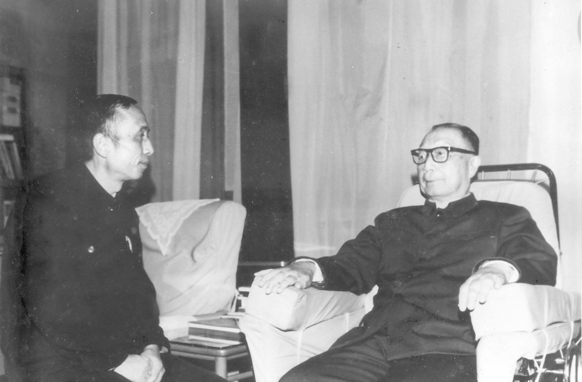 1956年聂荣臻返回江津探访母校，见到一间空房子，内心很是失落
1919年盛夏，
