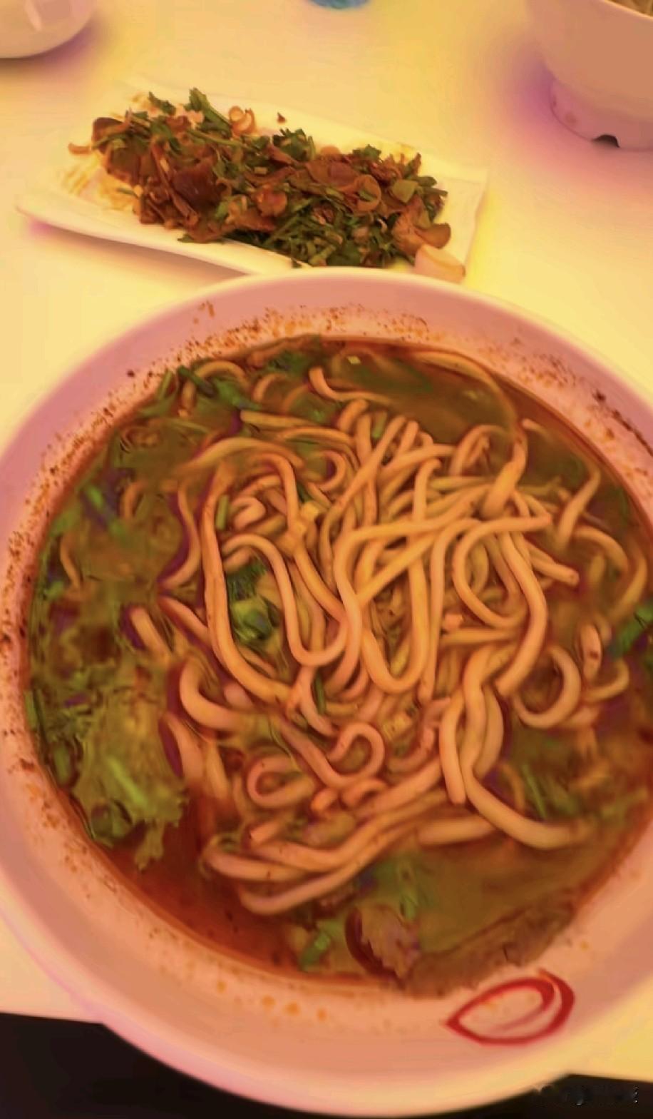 客观的说
这个
兰州牛肉拉面
正宗吗？