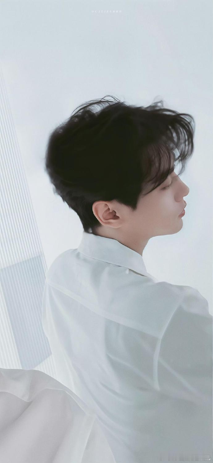 田栩宁MadameFigaro9月刊 田栩宁高定首穿 田栩宁《MadameFig