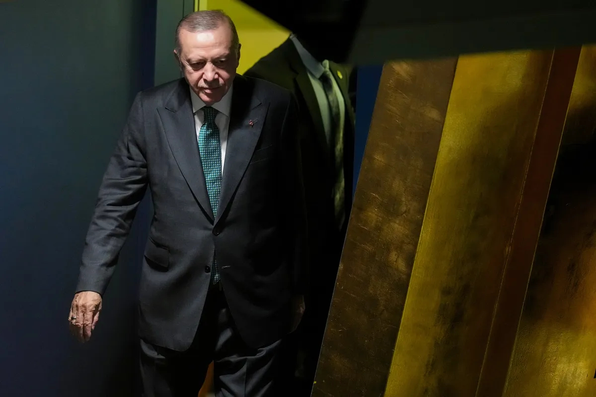 🇹🇷 彭博社：土耳其总统埃尔多安正培养其子作为接班人。现年44岁的比拉尔·埃