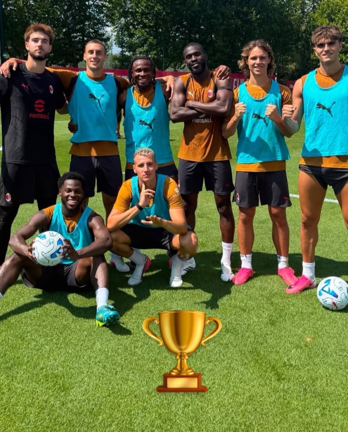 今日训练赛的获胜小分队🏆AC米兰