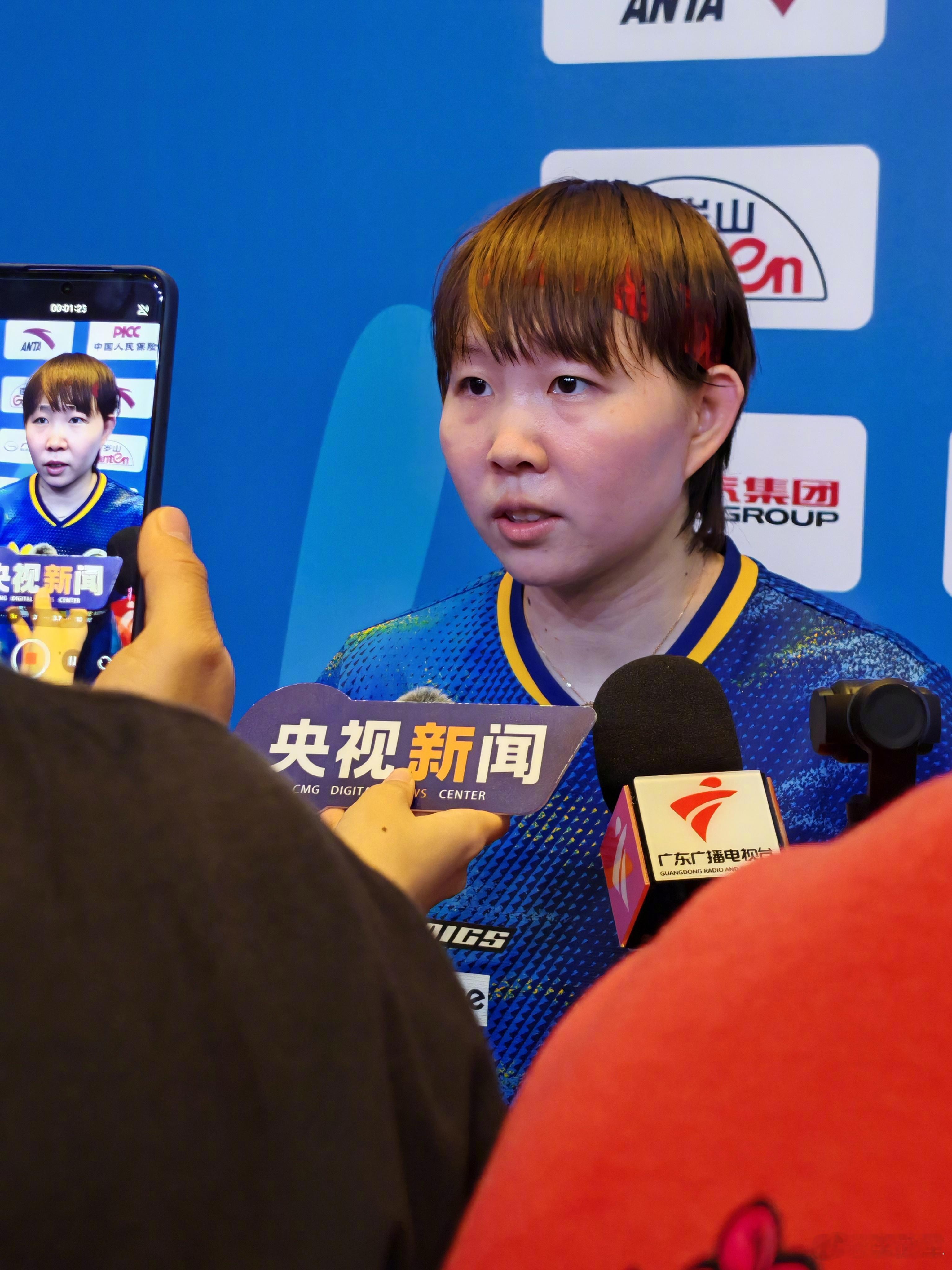 混采区，朱雨玲接受媒体采访！ 