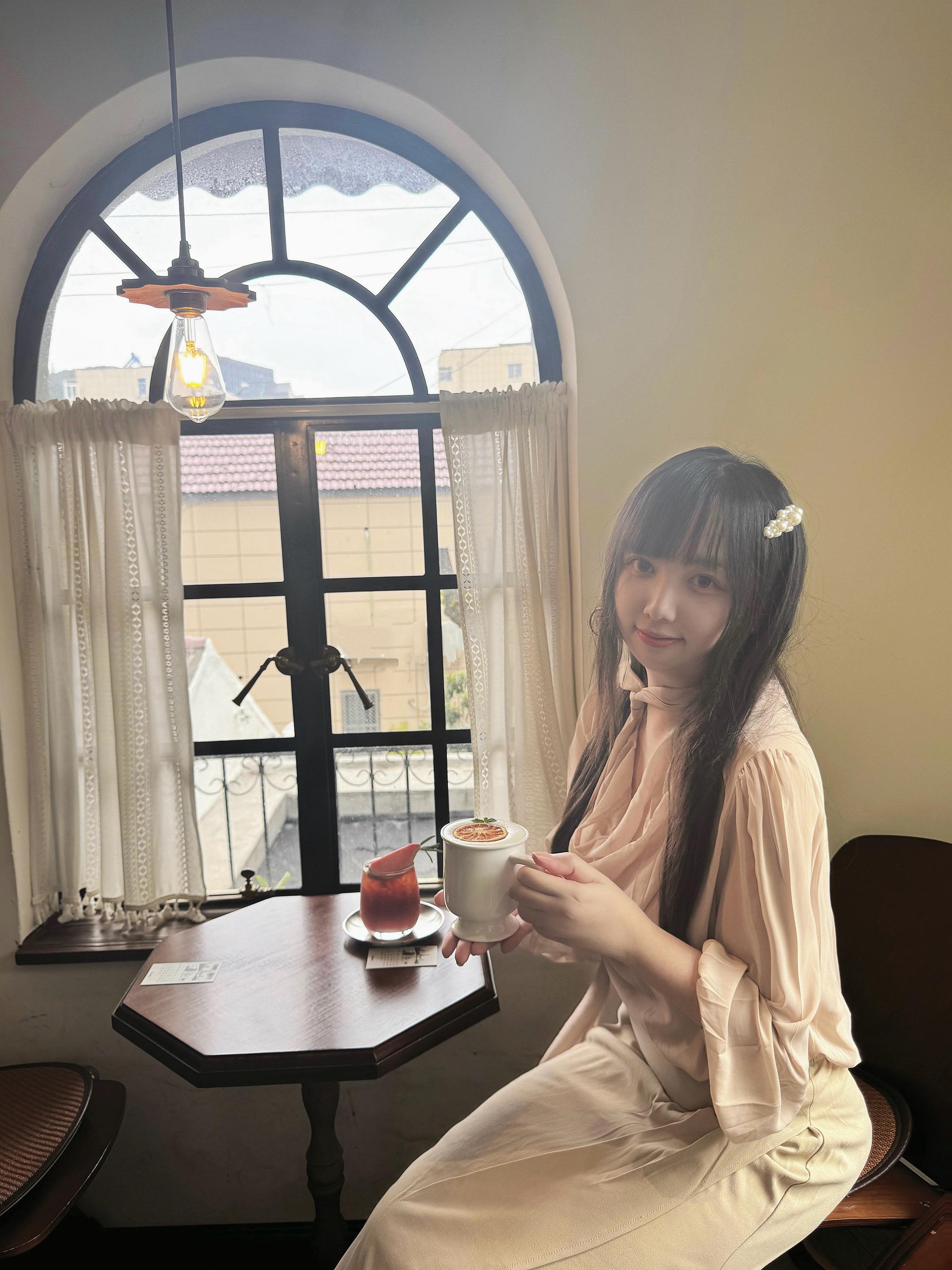 他们说感情里冷漠的才是赢家，可是，我不想和你一较高下。